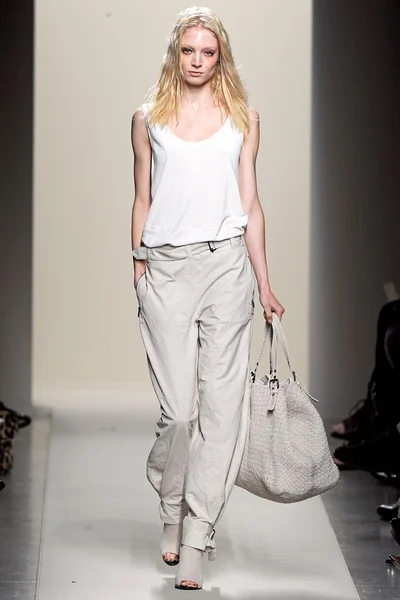 Look 26